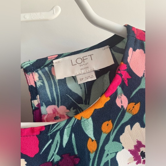 Loft Outlet Floral Dress - Picture 2 of 7